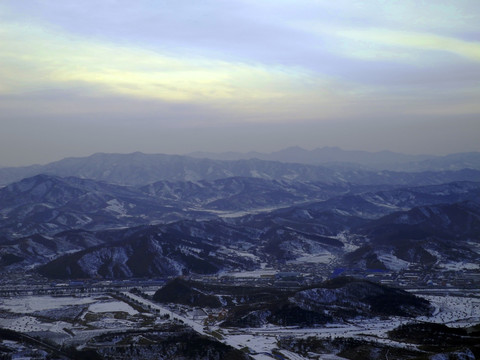 黄昏 辽东群山