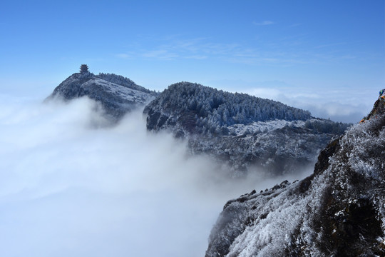 峨眉山万佛顶云雾