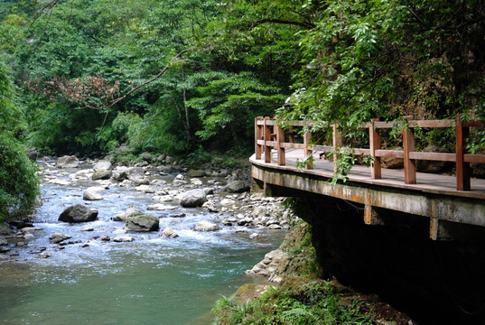 黑山谷风光