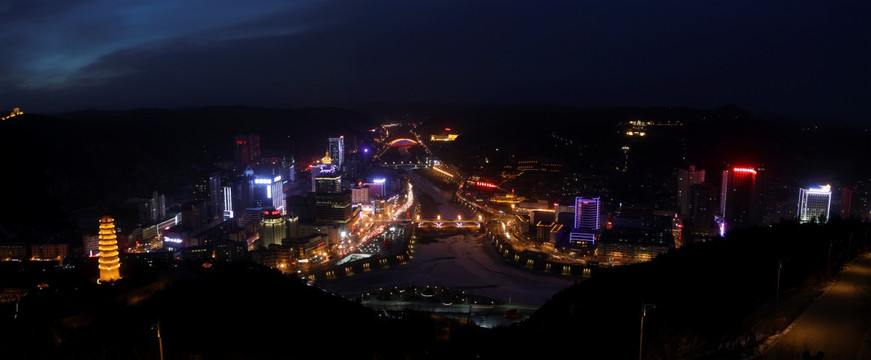 延安宝塔山夜景 延安全景