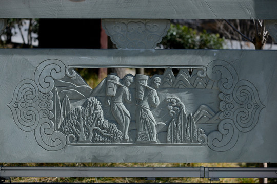 藏族风情浮雕栏杆