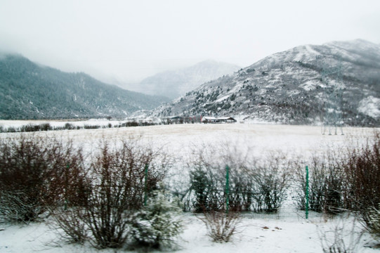 九寨沟雪山