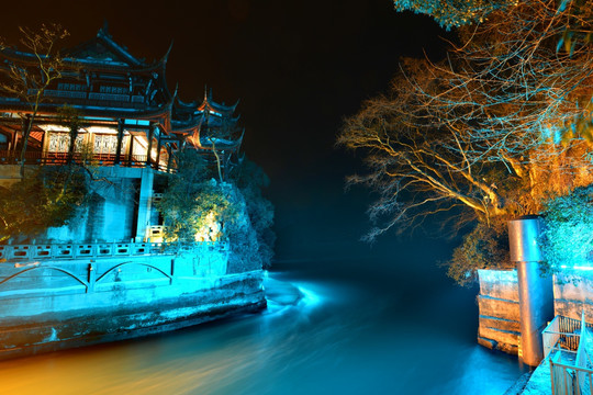 都江堰宝瓶口夜景