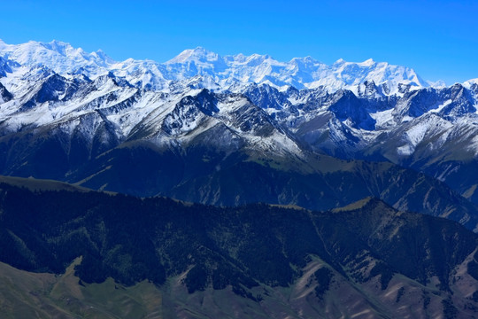 雪山风光