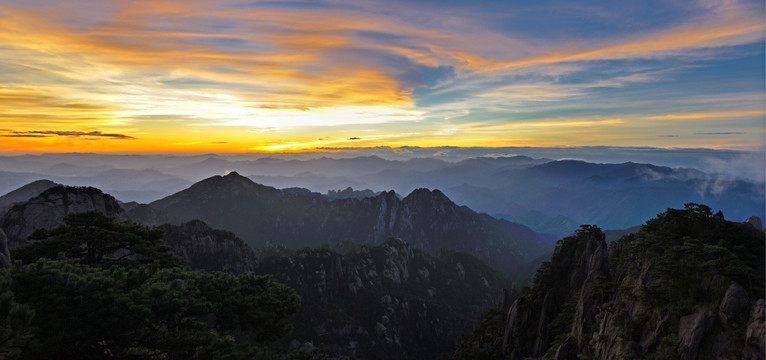 黄山日出美景