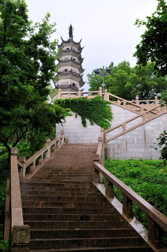 苏州上方山楞伽塔