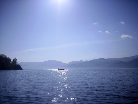 泸沽湖风光