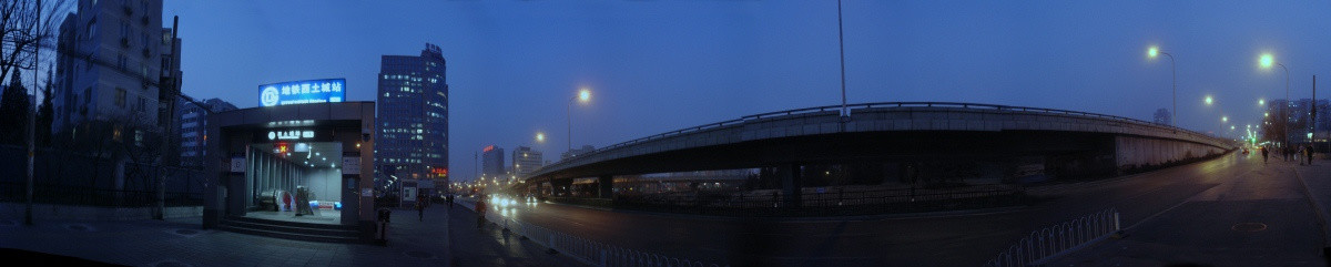 西土城地铁夜景180