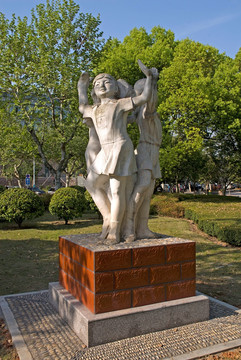 婺州公园儿童雕像