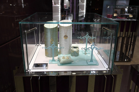 金器展示橱窗