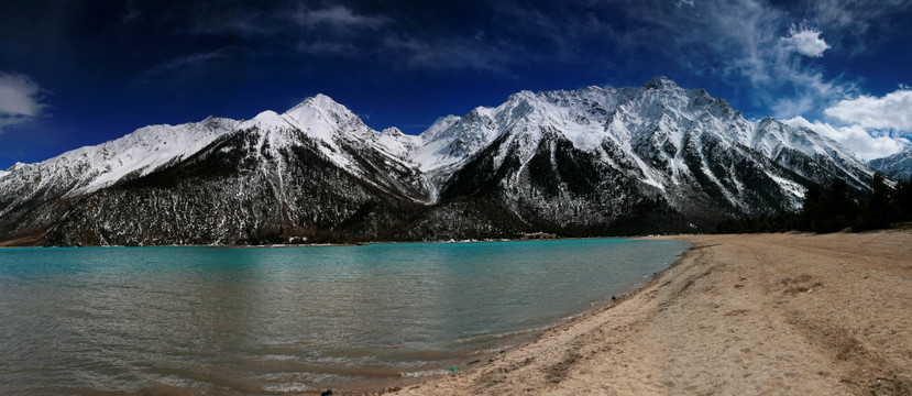 高原湖泊