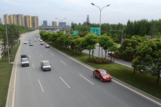 都市三環(huán)路道路景觀