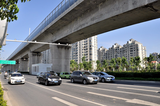 城市道路 高架桥