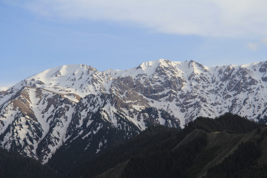 圣洁的雪峰