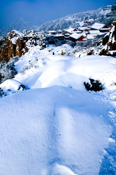 泰山雪景