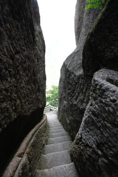 莲花峰 一线天