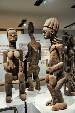 非洲雕塑