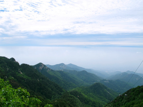 泰山 雾锁泰山 天空