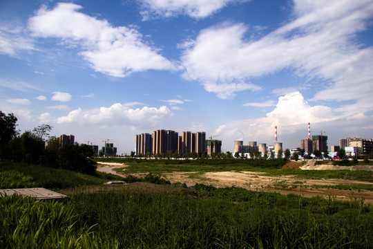 浐河沿岸