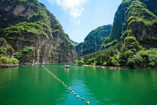 龙庆峡旅游