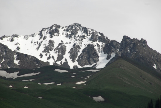 高清雪山