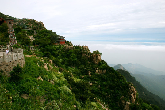 泰山 山脉