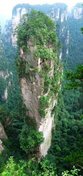 张家界天子山景区哈利路亚山