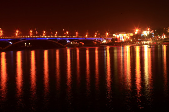 桂林漓江大桥夜景