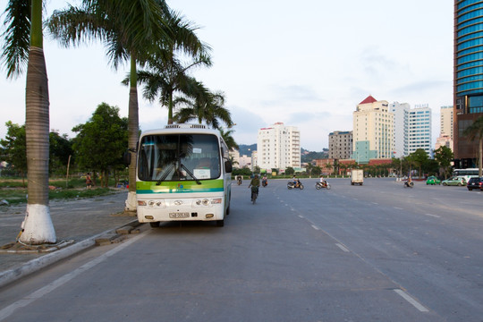 越南下龙市 街景