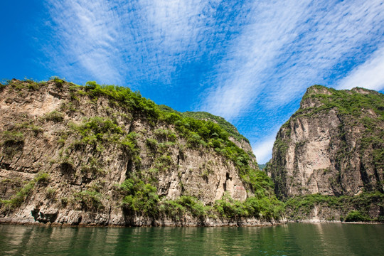 青山 碧水 蓝天