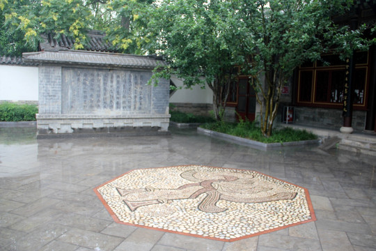 济南大明湖公园 晏公祠