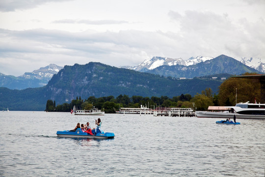 琉森风光 琉森湖两岸 瑞士