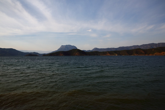冬日泸沽湖