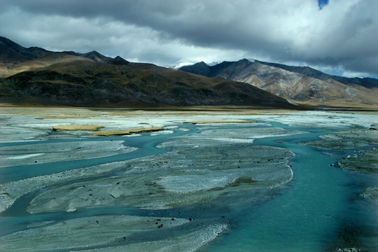 青藏高原 唐古拉山 高原湖泊