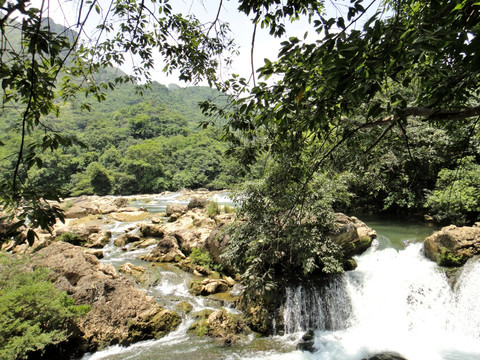 贵州陡坡塘瀑布 黄果树瀑布群