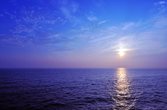 海上日出 海上落日