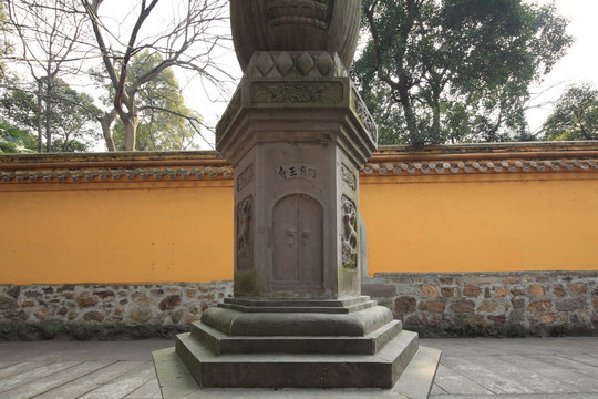 阿育王寺石雕