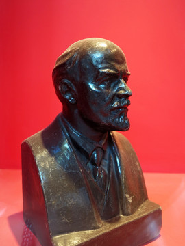 苏联列宁铜像