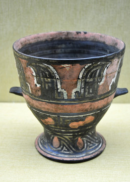 陶寺文化彩绘陶簋
