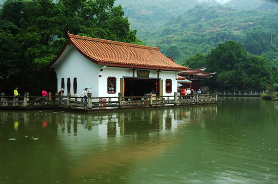 贵州天星湖景区