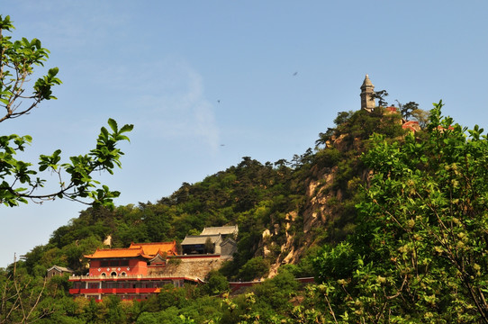 天津蓟县盘山主峰全景图