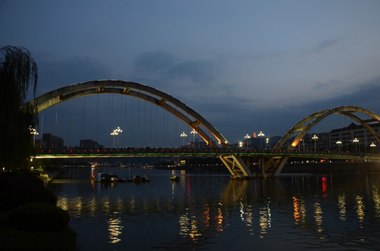 浏阳河大桥