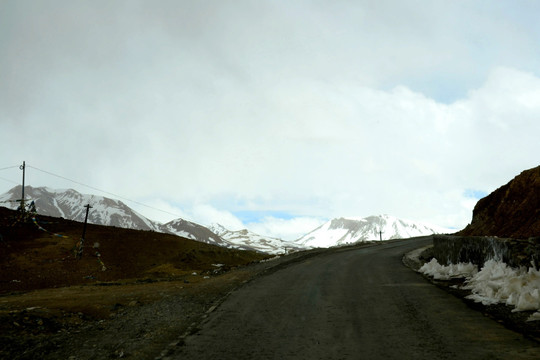 西藏风光 路漫漫