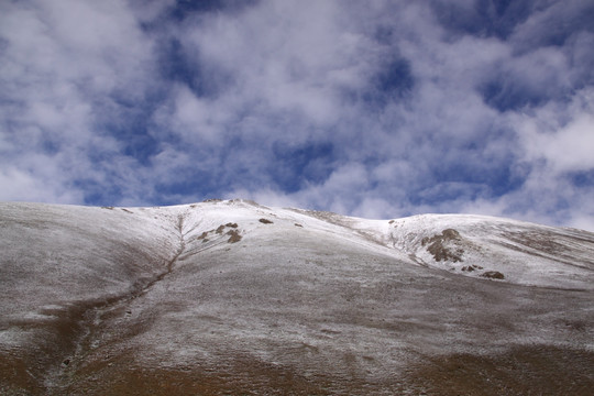 高原雪山