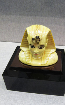 瓷塑古埃及人头像