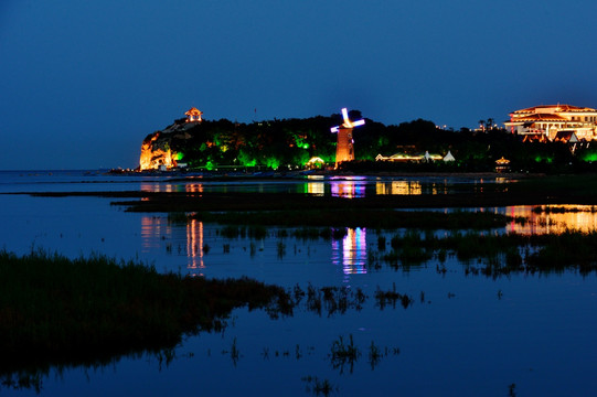 北戴河鸽子窝公园夜景