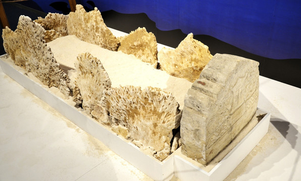 穆斯林珊瑚石墓