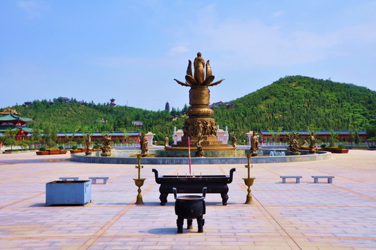 山东龙口南山寺