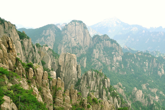 黄山奇峰