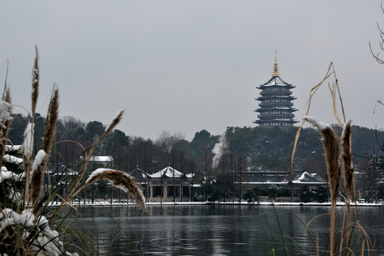 杭州 西湖 雷峰塔 雪景 冬季